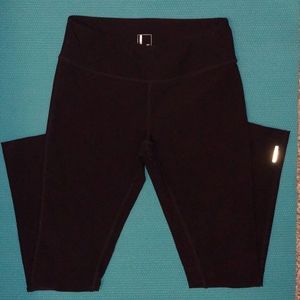 Mondetta Plum Performance Leggings